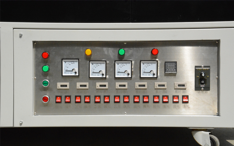 鞋子3KW7組燈固化機(jī).jpg 鞋子3KW7組燈固化機(jī).jpg